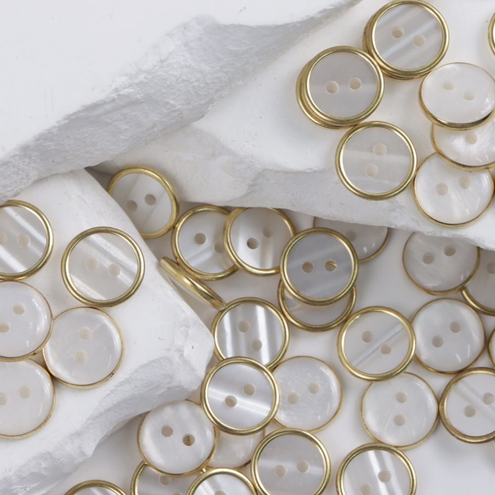 White Resin Shell Button,Artis - Home Decor Product 评论和价格